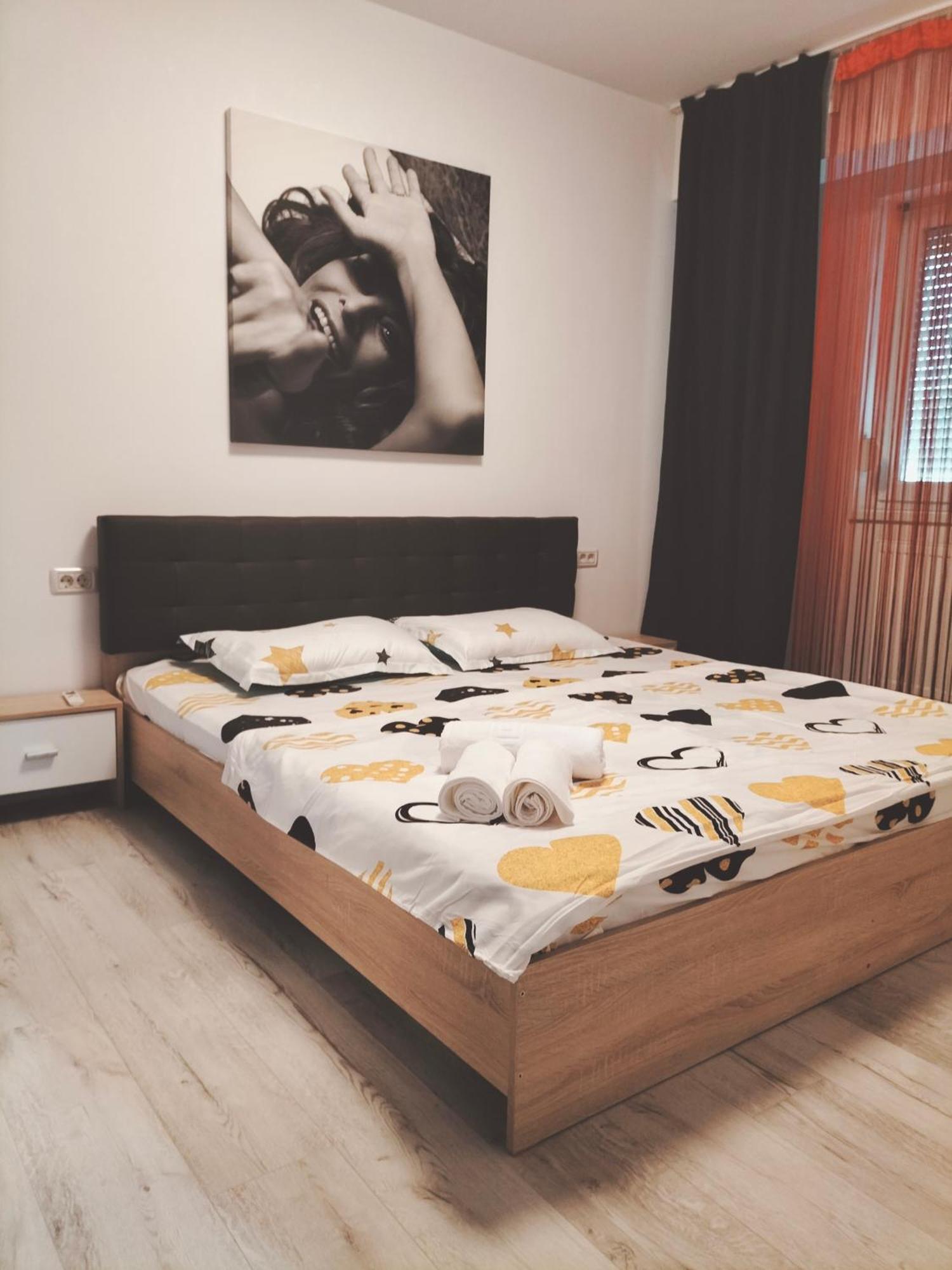 Lotus Area On Apartment Oradea Exterior foto