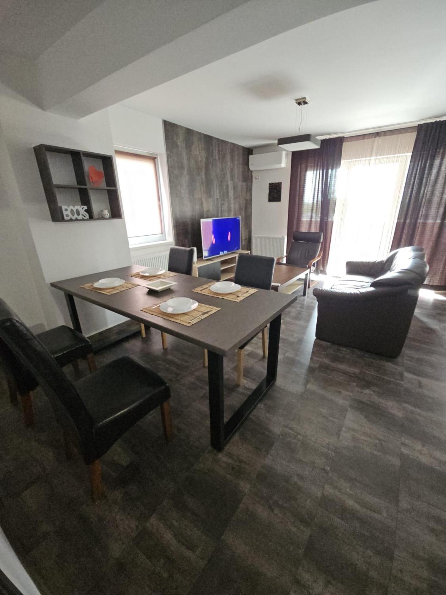 Lotus Area On Apartment Oradea Exterior foto
