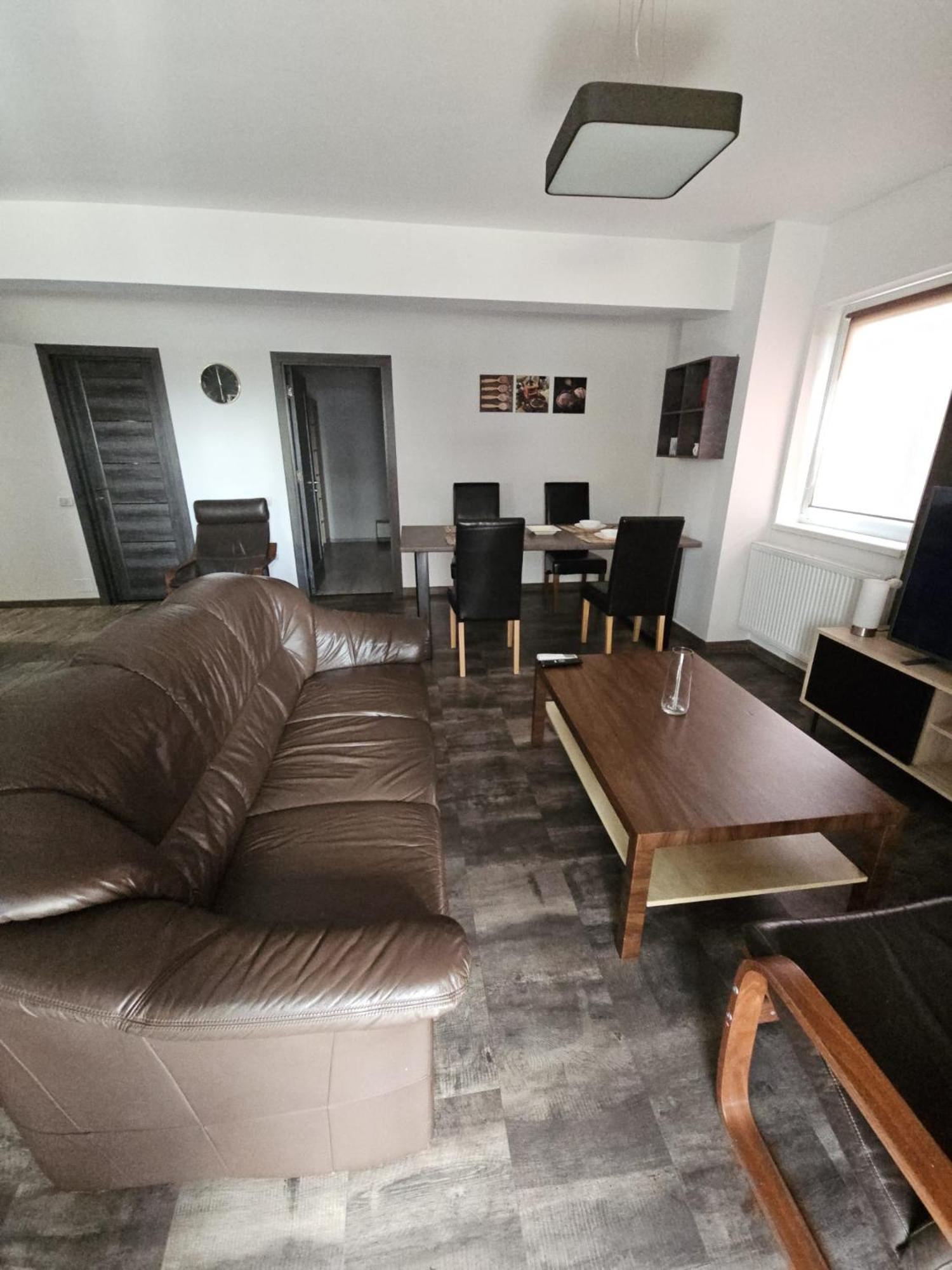 Lotus Area On Apartment Oradea Exterior foto